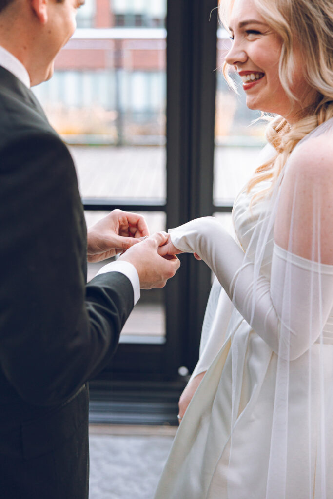 A couple's wedding at Morgan's on Fulton in Fulton Market, Chicago