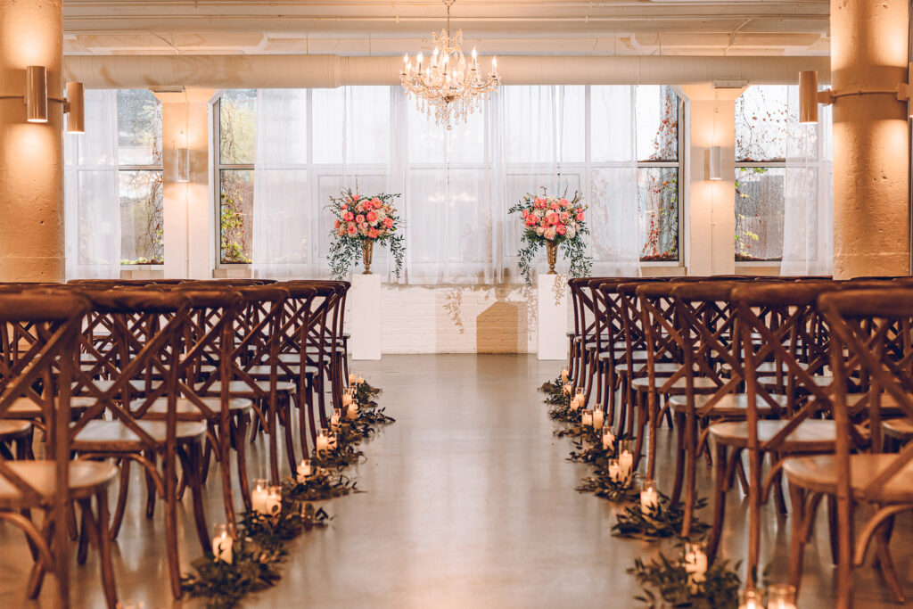 A spring wedding at Room 1520 in the West Loop of Chicago