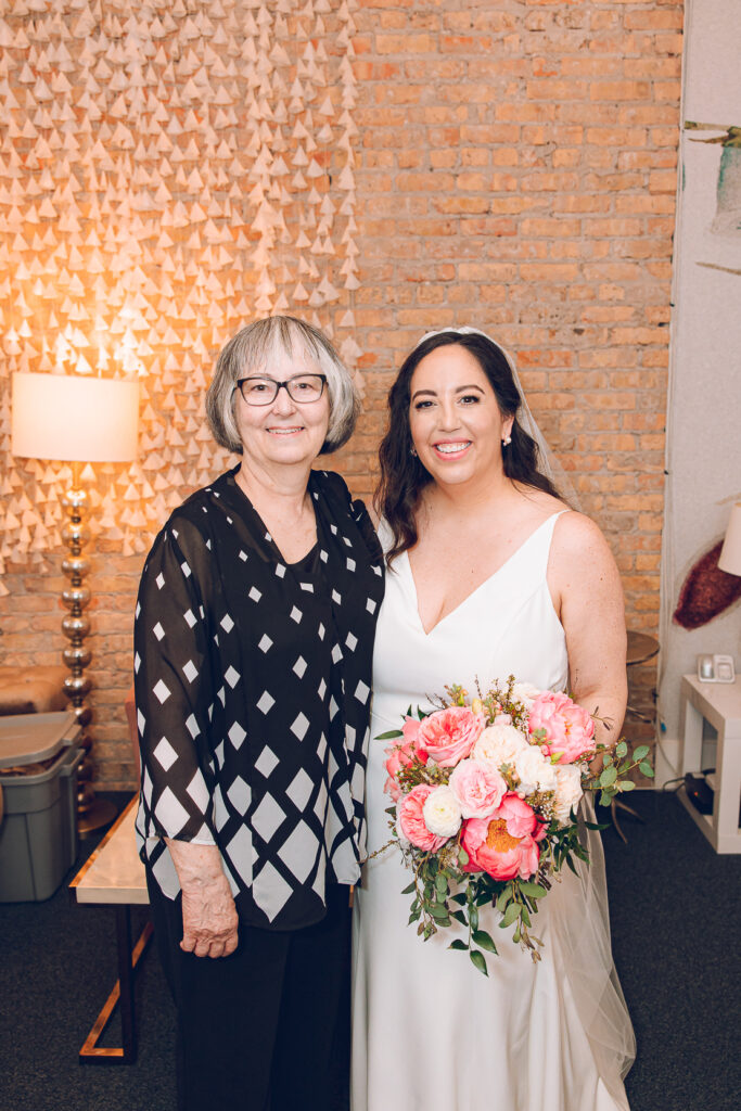 A spring wedding at Room 1520 in the West Loop of Chicago