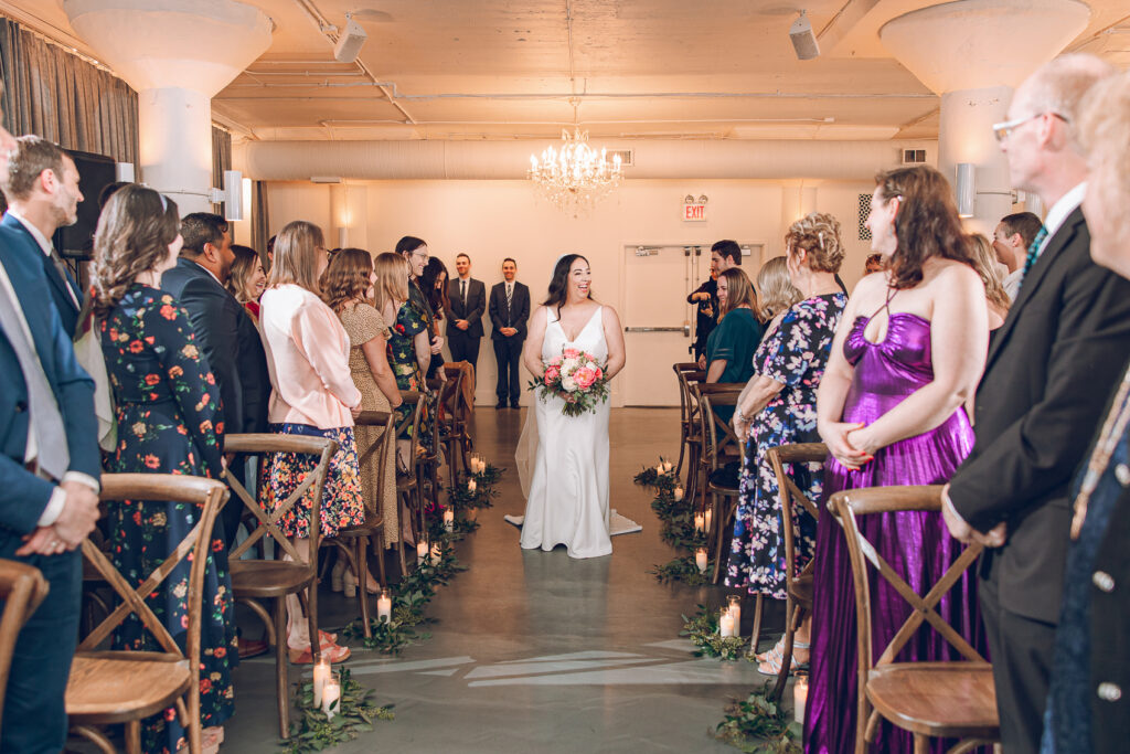 A spring wedding at Room 1520 in the West Loop of Chicago