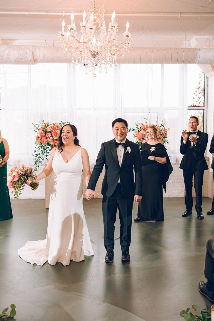 A spring wedding at Room 1520 in the West Loop of Chicago