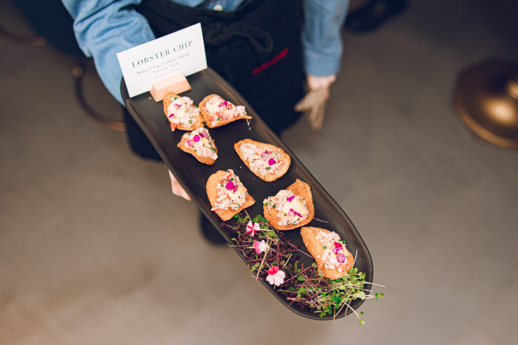 A spring wedding at Room 1520 in the West Loop of Chicago