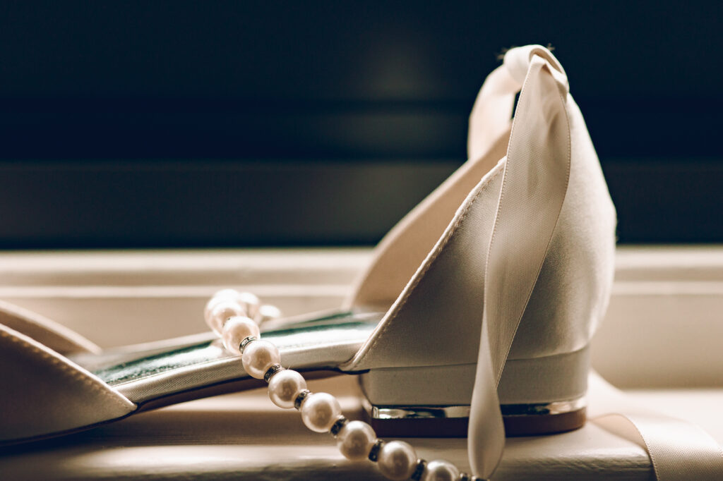 A couple getting ready at the Palmer House Hotel in the Loop in Chicago