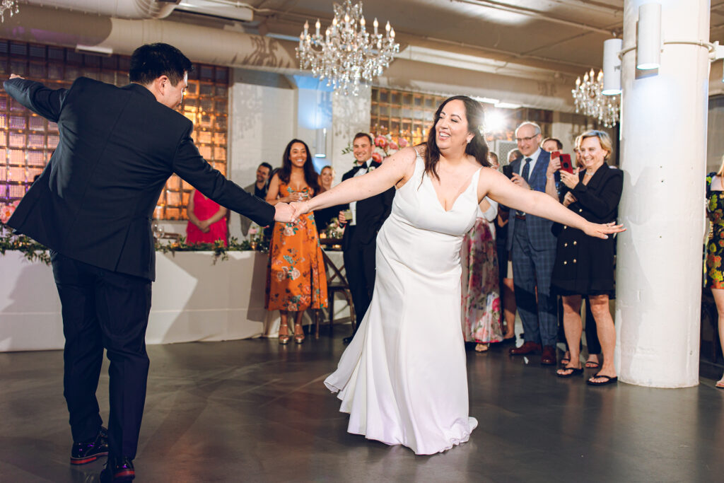 A spring wedding at Room 1520 in the West Loop of Chicago
