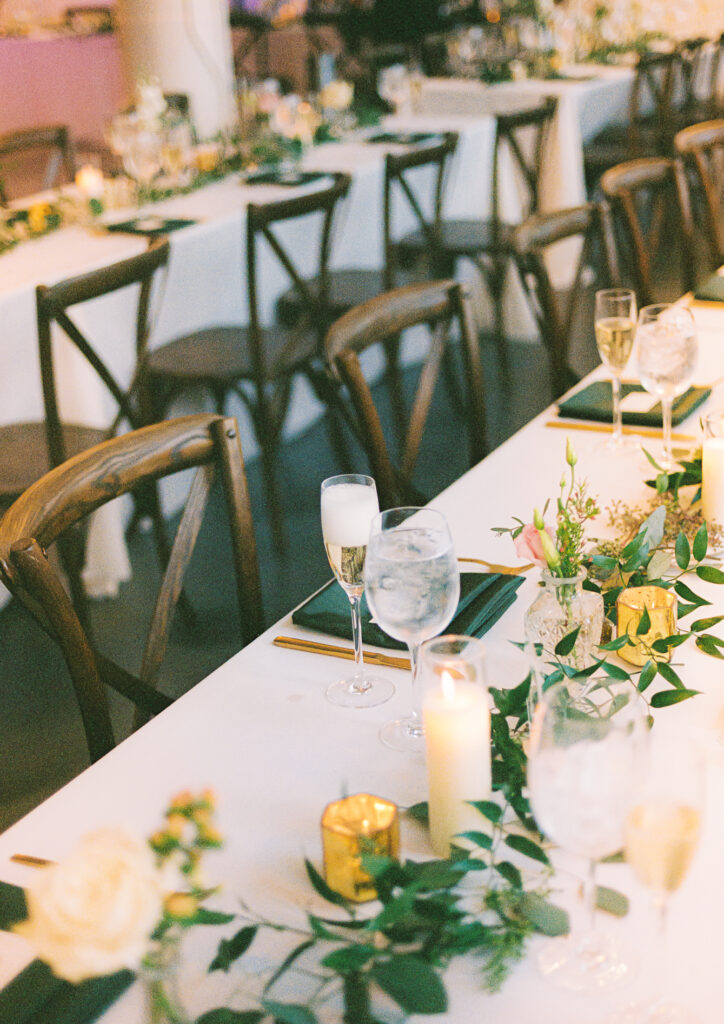 A spring wedding at Room 1520 in the West Loop of Chicago