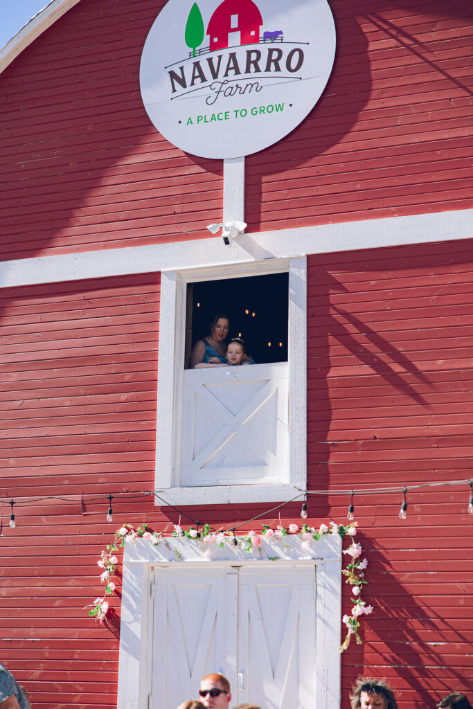 A nontraditional farm wedding at Navarro Farm in Frankfort, Illinois