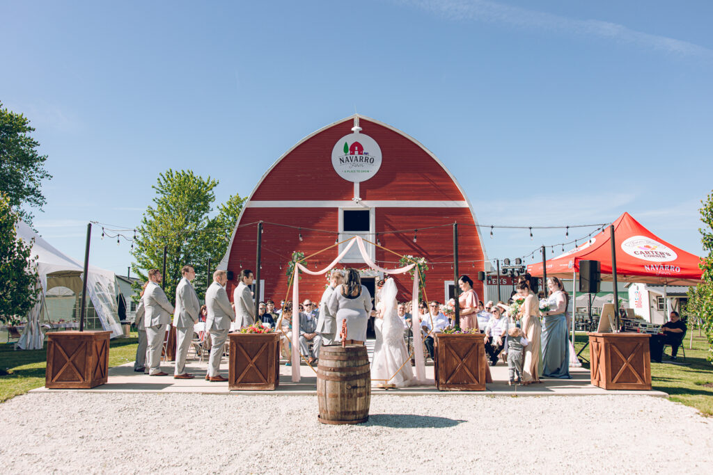 A nontraditional farm wedding at Navarro Farm in Frankfort, Illinois