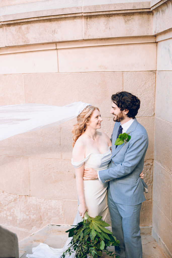A couple gets married at Porter Kitchen and Deck on the Chicago River.