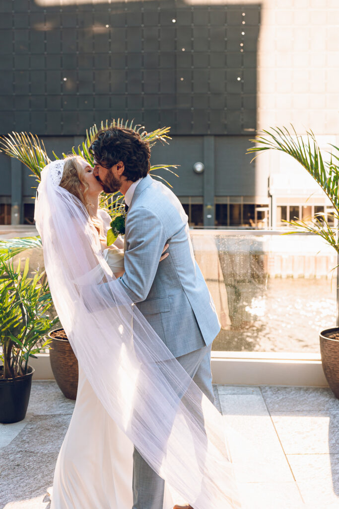 A couple gets married at Porter Kitchen and Deck on the Chicago River.