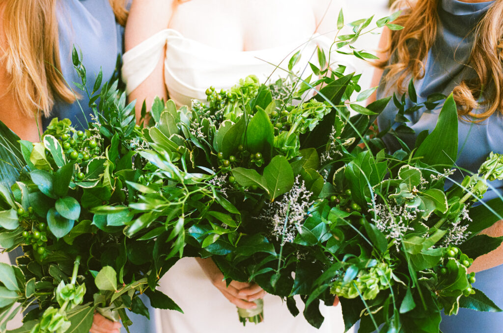 A couple gets married at Porter Kitchen and Deck on the Chicago River.